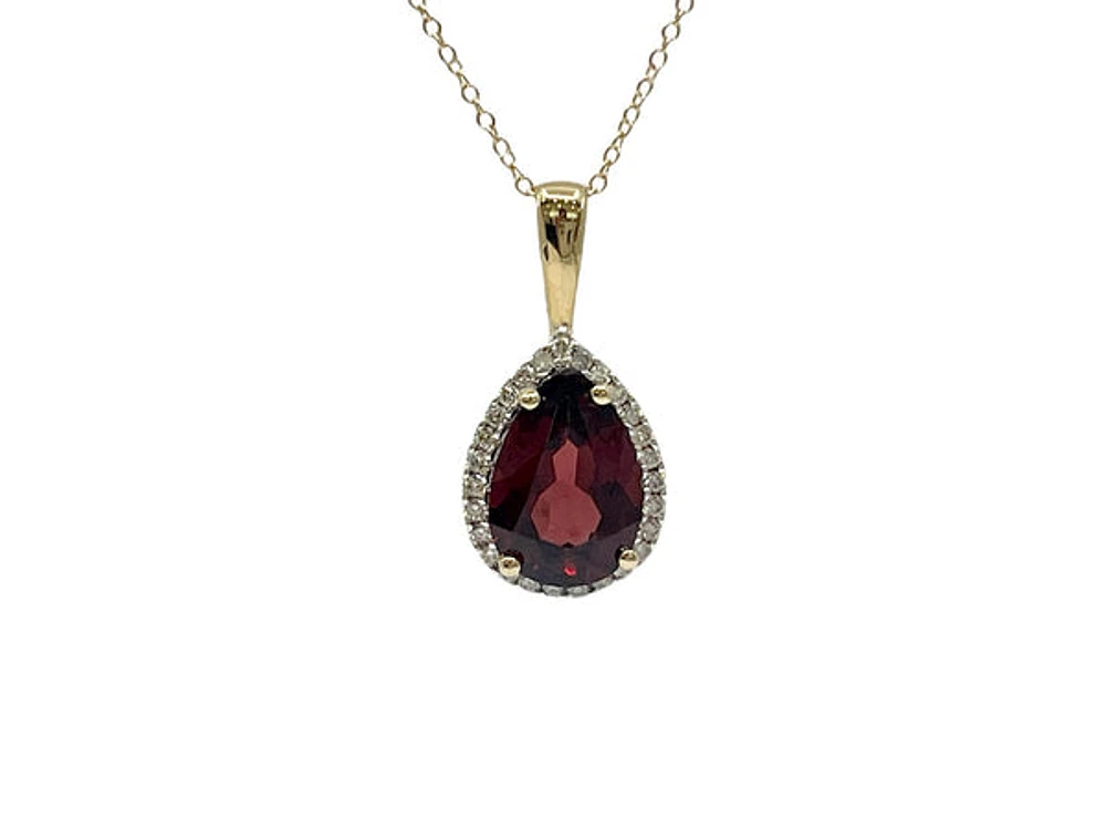 10K Yellow Gold 2.15cttw Garnet and 0.135cttw Diamond Necklace - 18 Inches
