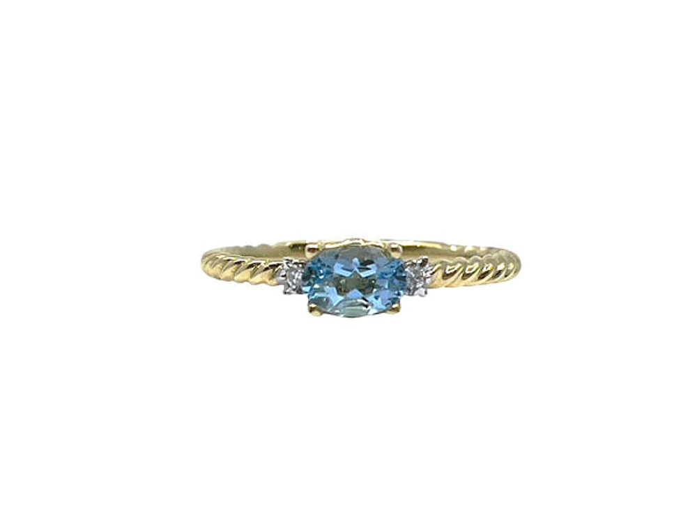 10K Yellow Gold 0.40cttw Genuine Oval Cut Aquamarine & 0.02cttw Diamond Ring, size 6.5