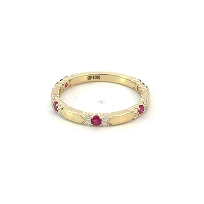 10K Yellow Gold Genuine Ruby & 0.13cttw Diamond Ring / Band, size 6.5