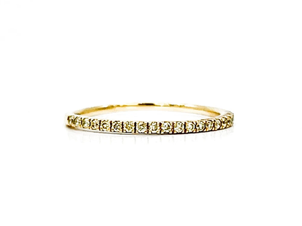 14K Yellow Gold 0.15cttw Yellow Diamond Ring, size 6.5