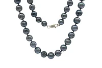 Black Cultured Graduated Pearl Strand with Sterling Silver Lobster Clasp