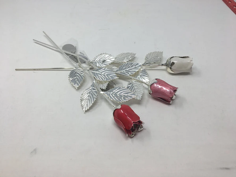 Silver Plated Roses (sold separately)
