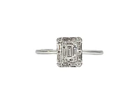 14K White Gold 0.32cttw Diamond Ring - size 7