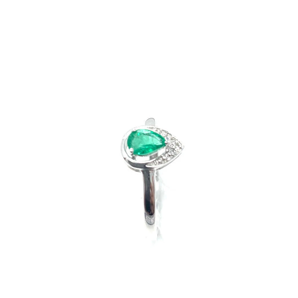 Emerald & Diamond Ring