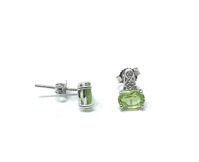 10K White Gold 1.00cttw Genuine Peridot & 0.017cttw Diamond Earrings