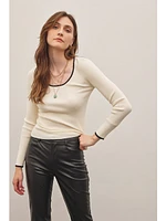 In February Kodie Contrast Edge Scoop Neck Sweater In Cream