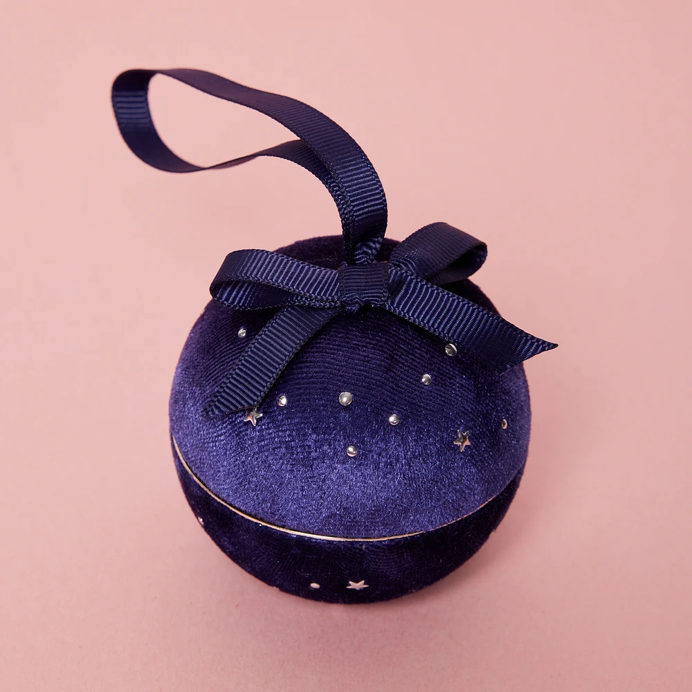 Velvet Ornament Case