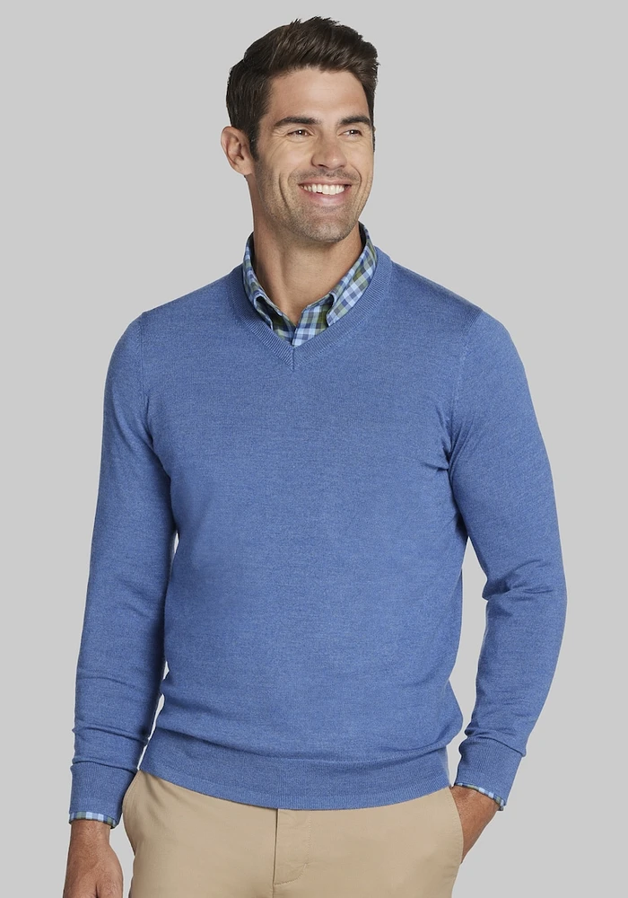 Men's Big & Tall Jos. A Bank Merino Wool V - Neck Sweater at A. Bank,