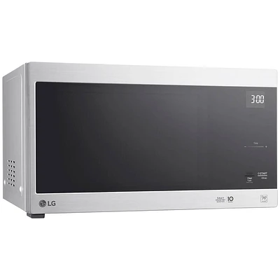 LG LMC1575ST 1.5 cu.ft. NeoChef Countertop Microwave | Electronic Express