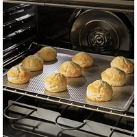 GE 5.0 Cu. Ft. White Gas Convection Range with No Preheat Air Fry | Electronic Express