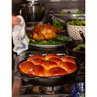 Lodge 10.25 Inch Seasoned Cast Iron Bakers Skillet with Silicone Grips | Electronic Express