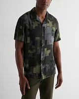 Pixel Camo Rayon Short Sleeve Shirt Black Men's M