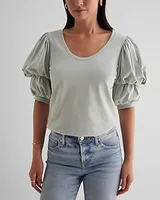 Skimming Scoop Neck Puff Sleeve Tee