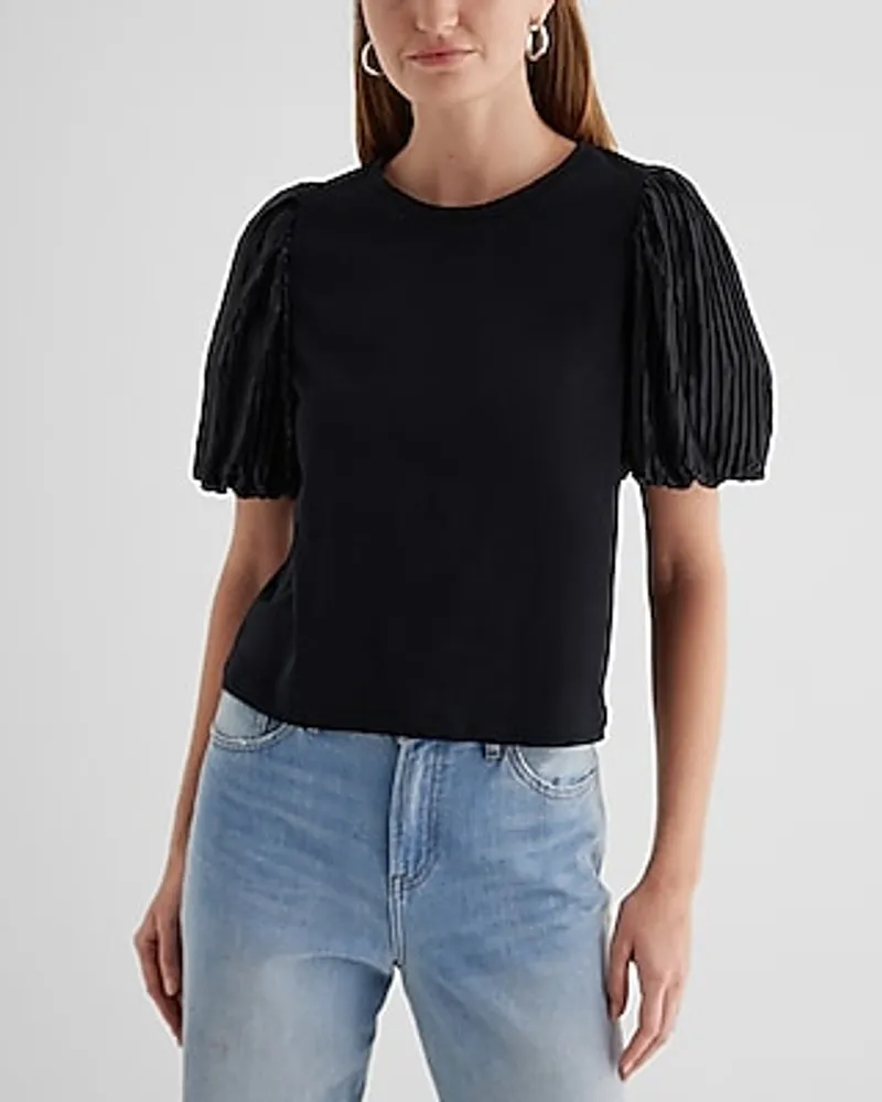 Skimming Crew Neck Pleated Puff Sleeve Tee