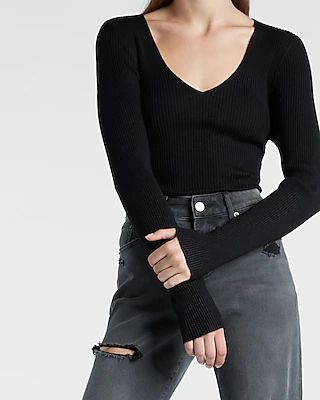 Ribbed Fitted V-Neck Sweater