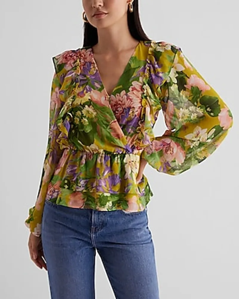 Floral V-Neck Flutter Ruffle Peplum Top Green Women's S