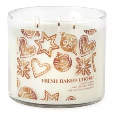 Distant Lands 14 Oz. 3 Wick Fresh Baked Cookie Jar Candle