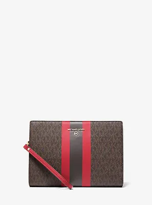 Pochette de taille moyenne à rayures à logo et à fermeture éclair
