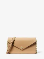 Petit sac enveloppe à bandoulière en cuir Saffiano