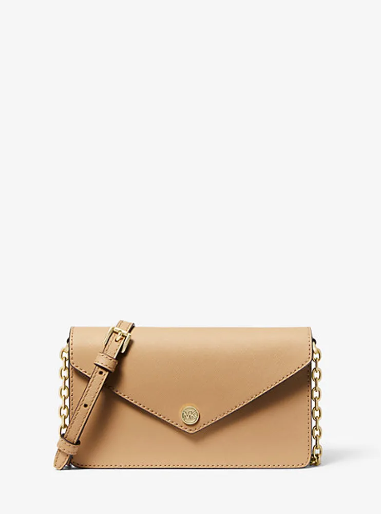 Petit sac enveloppe à bandoulière en cuir Saffiano