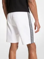 Short de jogging en mélange coton à bande logo