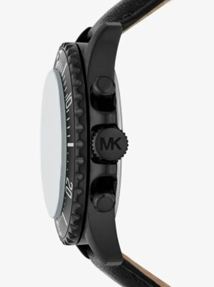 Montre Everest surdimensionnée noire à bracelet en cuir