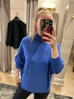ryu lin turtleneck