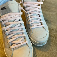 cristal hi top/pink laces