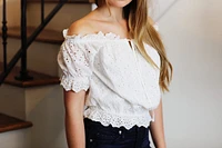 niles eyelet crop top