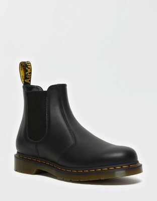 Dr. Martens Men's 2976 Nappa Chelsea Boot
