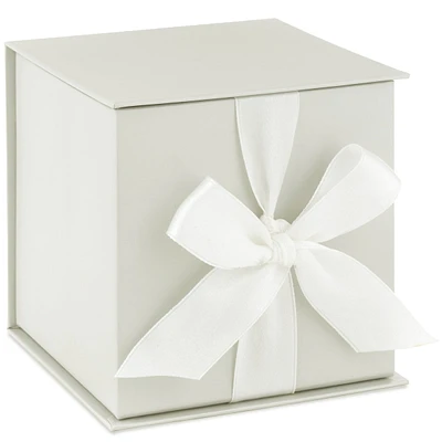 Hallmark 4" Small Gift Box with Bow and Shredded Paper Fill (Off-White