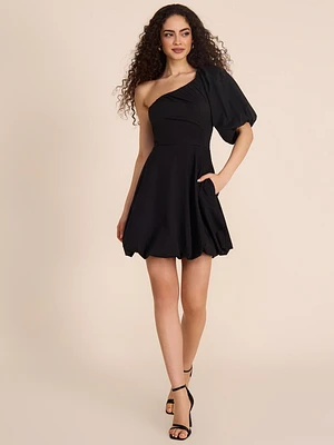 Mini-robe bouffante à une épaule