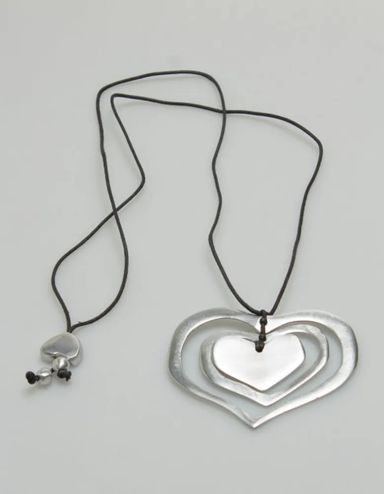 Triple Stone Heart Collier Necklace