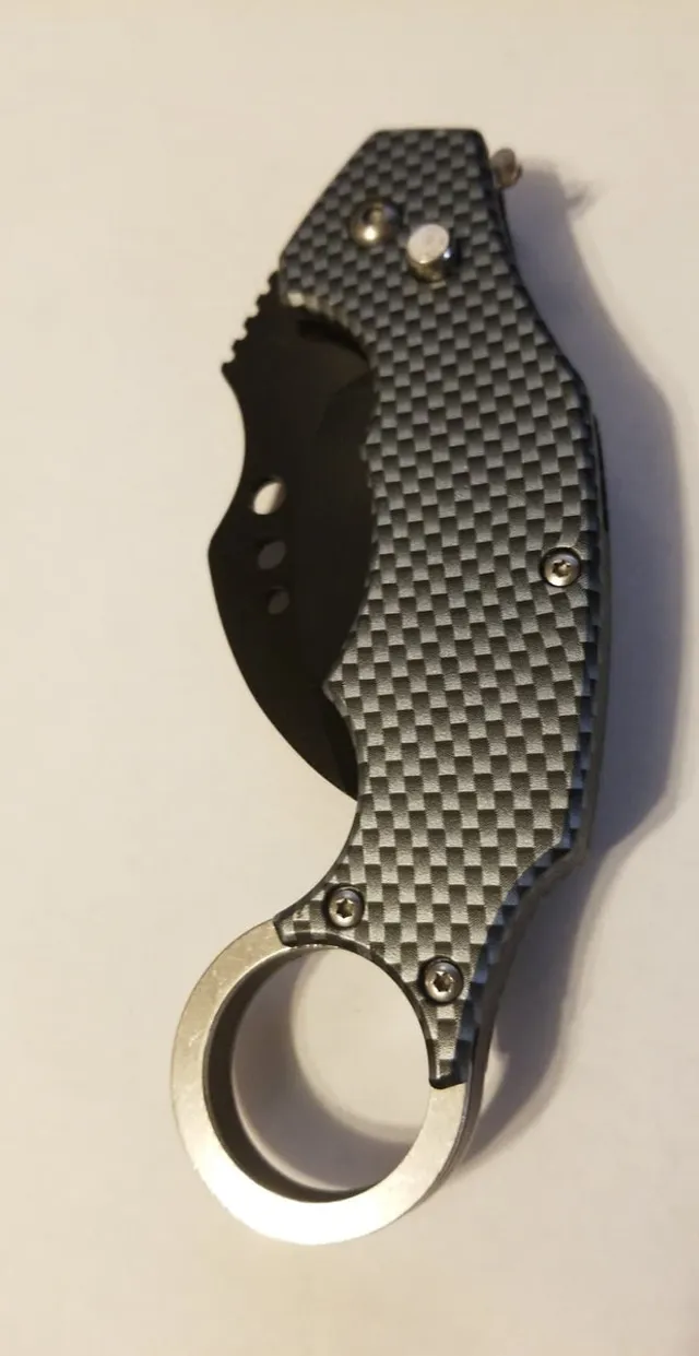 Highlander Knives and Swords Carbon Fiber Look Handle Automatic Karambit  Knife SKU 201CF