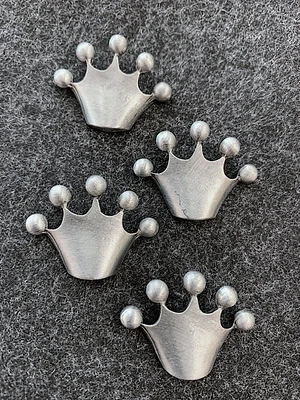 Crown Magnet Set