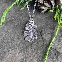 Silver Oak Leaf Pendant