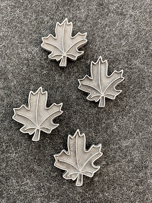 Maple Leaf Magnet Set