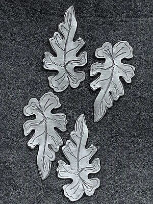 Oak Leaf Magnet Set