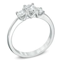 CT. T.W. Certified Canadian Diamond Three Stone Engagement Ring in 14K Gold (I/I2)|Peoples Jewellers