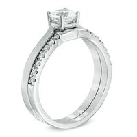 0.75 CT. T.W. Certified Canadian Diamond Bridal Set in 14K White Gold (I/I1)|Peoples Jewellers