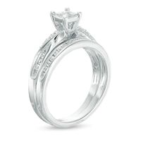 0.46 CT. T.W. Quad Diamond Twist Bridal Set in 10K White Gold|Peoples Jewellers