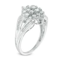 0.95 CT. T.W. Diamond Square Cluster Ring in 14K White Gold|Peoples Jewellers