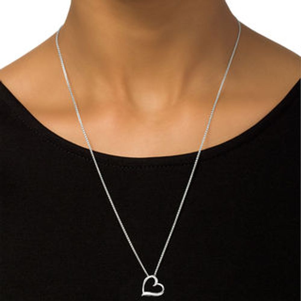 Interlinked Diamond Tilted Heart Pendant