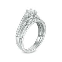 0.95 CT. T.W. Diamond Three Stone Bridal Set in 10K White Gold|Peoples Jewellers