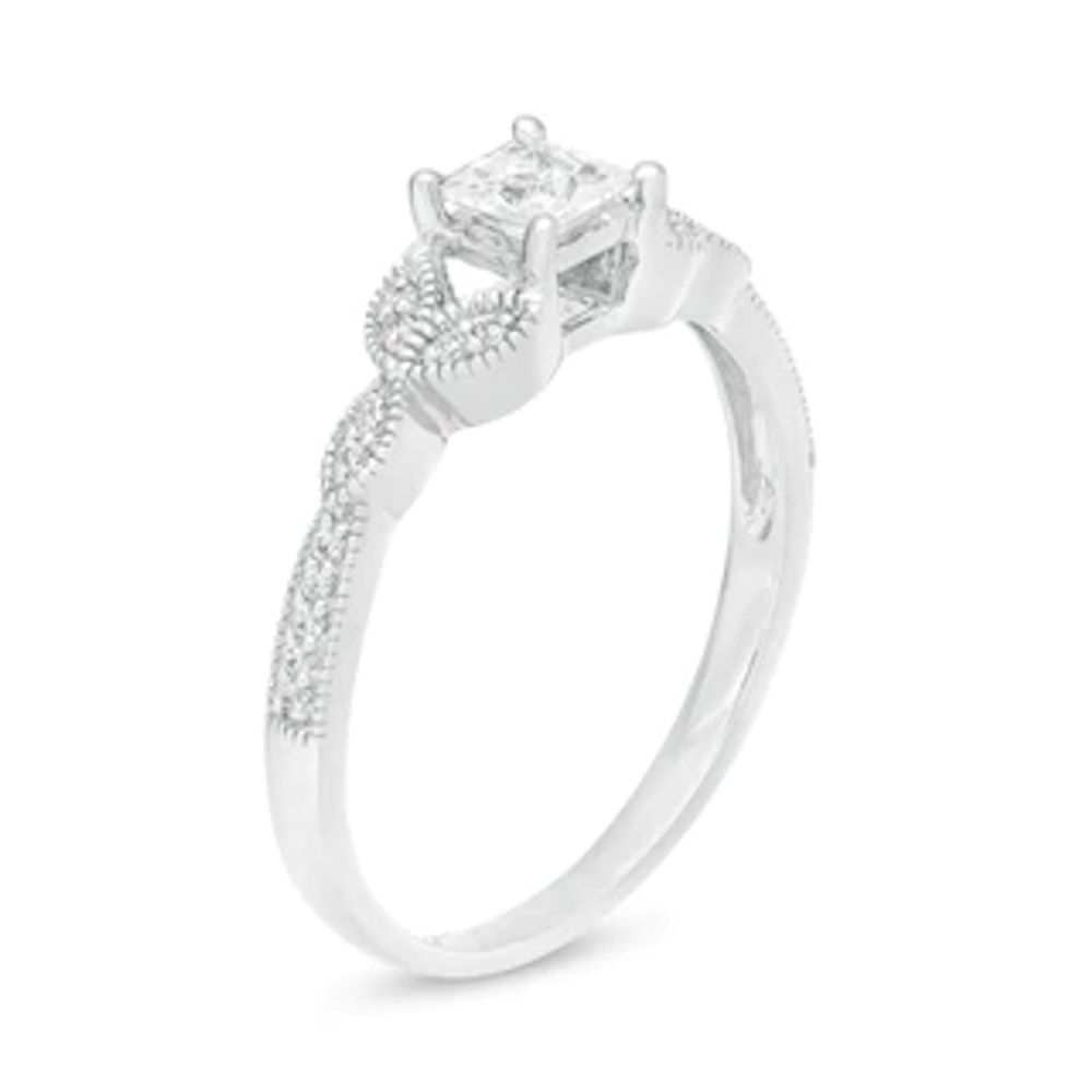 0.37 CT. T.W. Princess-Cut Diamond Leaf Sides Vintage-Style Engagement Ring in 10K Gold|Peoples Jewellers