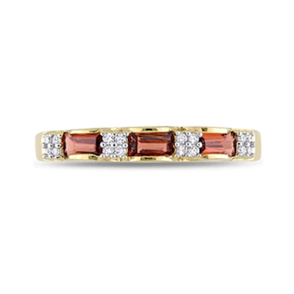 Baguette Garnet and 0.07 CT. T.W. Diamond Quad Alternating Ring in 10K Gold|Peoples Jewellers