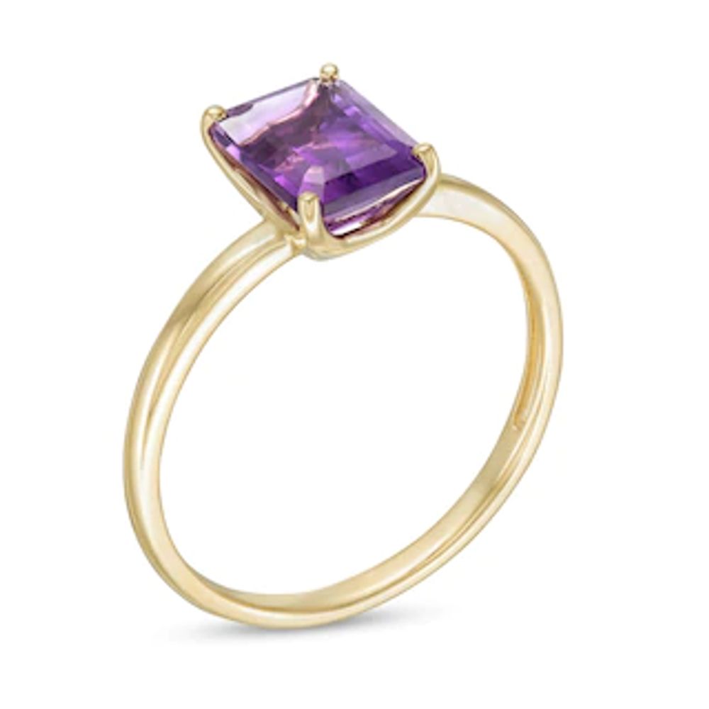 Emerald-Cut Amethyst Solitaire Ring in 10K Gold - Size 7|Peoples Jewellers