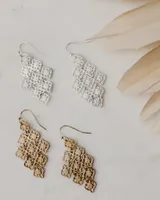 Metal Linked Chandelier Drop Earring