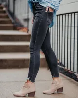 Colleen Kancan Skinny Jeans