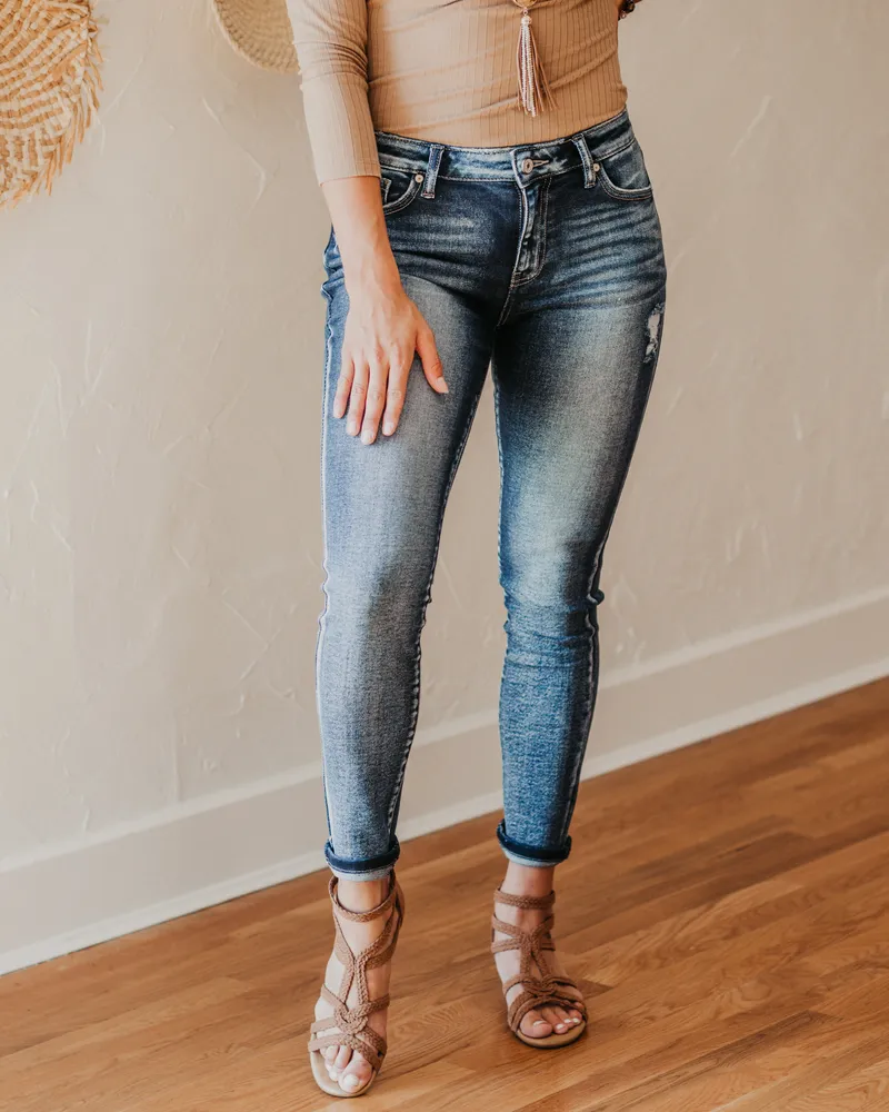 Kan Can Jessie Lightly Distressed Jeans